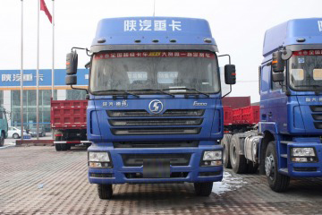 陜汽 德龍F(tuán)3000 336馬力 6×4 國(guó)四 牽引車(chē)（輕量化）