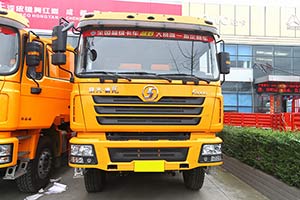 陜汽康明斯 F3000 385馬力 6X4 國(guó)四 自卸車