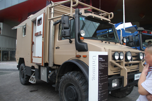 梅賽德斯-奔馳烏尼莫克（Unimog）U4000 4X4越野房車(chē)底盤(pán)