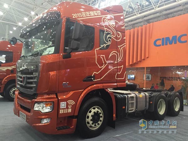 聯(lián)合卡車6X4 K12-420馬力?；愤\(yùn)輸車