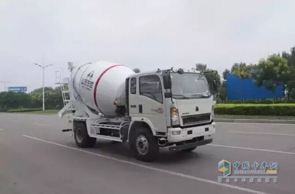 重汽HOWO輕卡小方量攪拌車