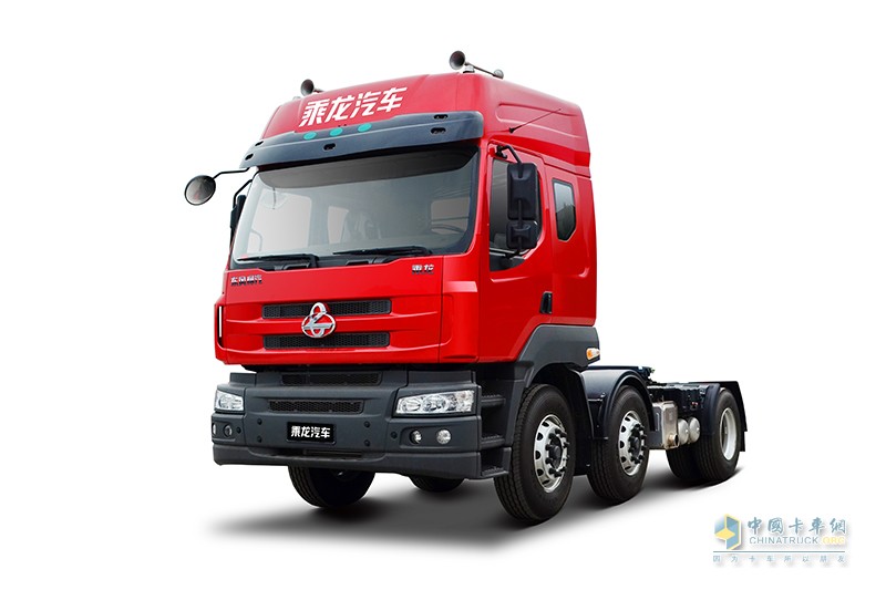 乘龍M5 6x2牽引車