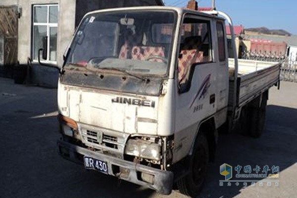 卡車長時間停放會造成車身零部件生銹