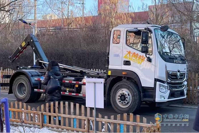 福田奧鈴 大黃蜂 垃圾清運(yùn)車