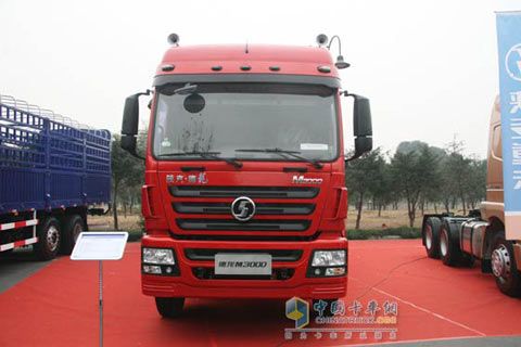 陜汽 德龍M3000 8×4 290馬力 倉柵載貨車SX5316CLXYGM456