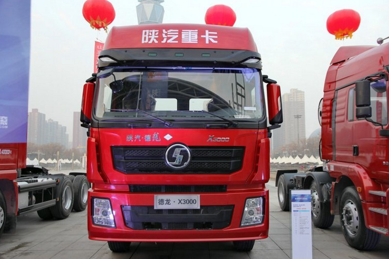 陜汽重卡 德龍X3000 460馬力 6X4 LNG 國五牽引車(SX42584X344TL)