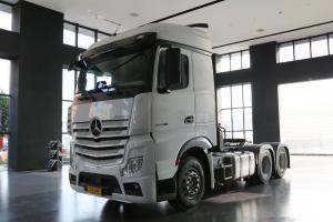 奔馳 新Actros重卡 510馬力 6X4 國六 牽引車(型號(hào)2651 LS)