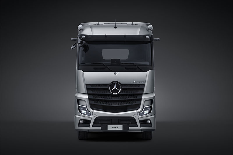 梅賽德斯-奔馳 Actros 2653 530馬力 6x4 國六 牽引車(星徽尊享版)