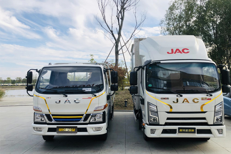 江淮汽車 駿鈴V5 4.5T 4×2 4.18米單排插電式混合動(dòng)力輕卡(HFC1041PHEV2)15.5kWh