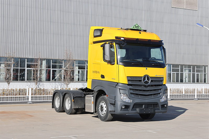 梅賽德斯-奔馳 Actros C 520馬力 6×4 國(guó)六 ?；愤\(yùn)輸牽引車